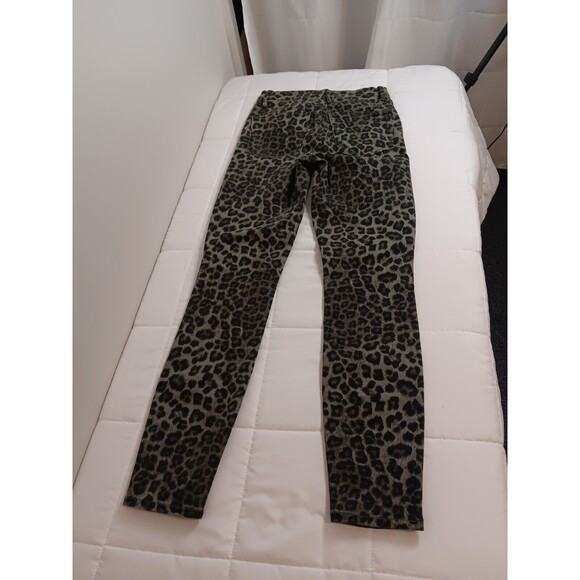 Good American Good Waist Crop Womens 25 Sage Green Leopard Print High Rise - Picture 6 of 8